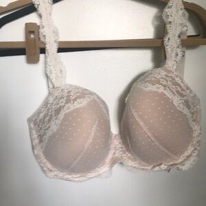 Victoria’s Secret bra